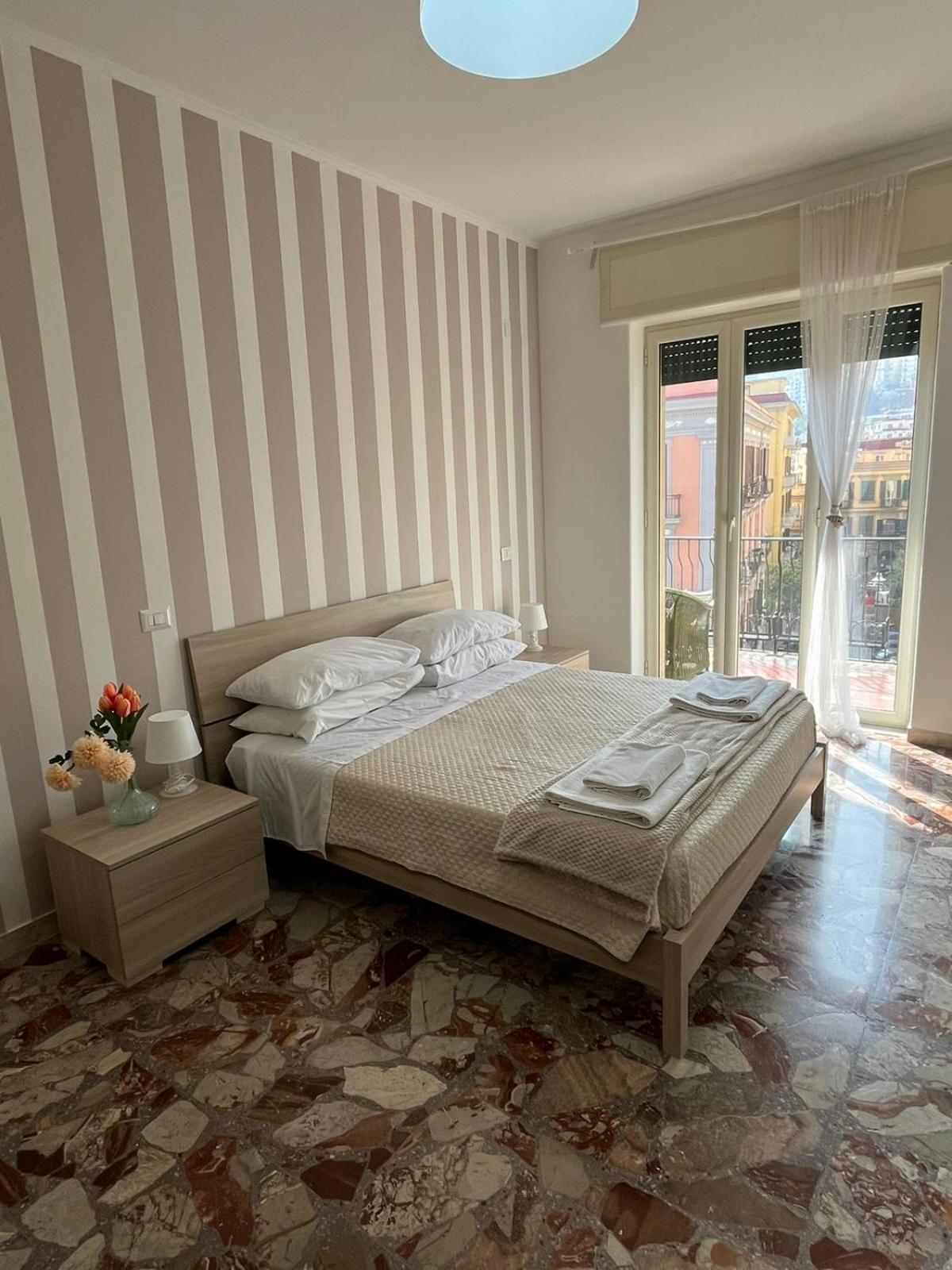 Panorama House Da Tony Apartment Napoli Ngoại thất bức ảnh